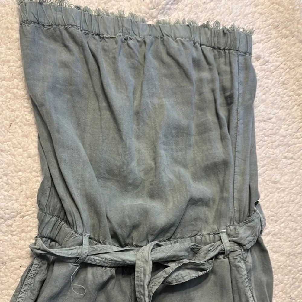 Cloth & Stone Green Jumpsuit with Utility Design - Picture 4 of 5
